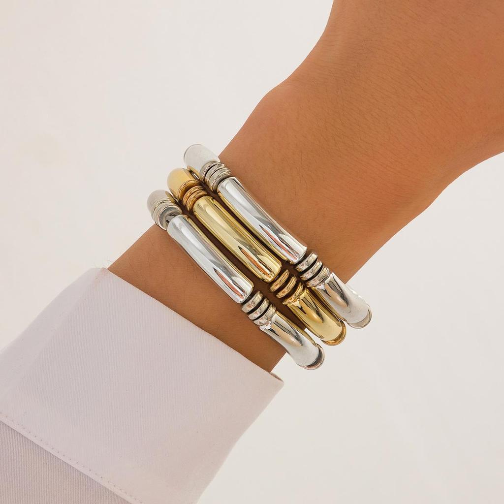 Europäisches und amerikanisches Armbandset mit unregelmäßig gebogenen Rohren – stilvolles und schlichtes Design