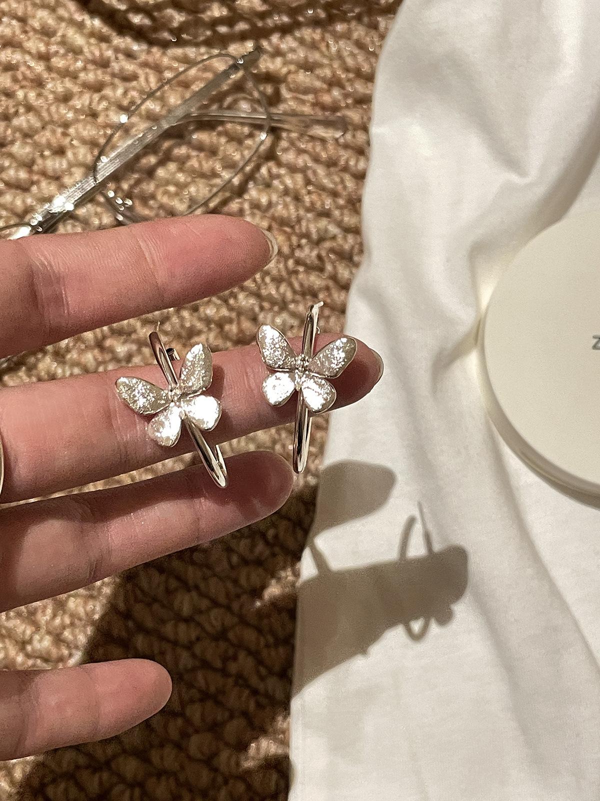 

Супер фея универсальные серьги-бабочки женские милые темпераментные высококачественные серьги нишевая мода высококачественные застежки для ушей новые copper