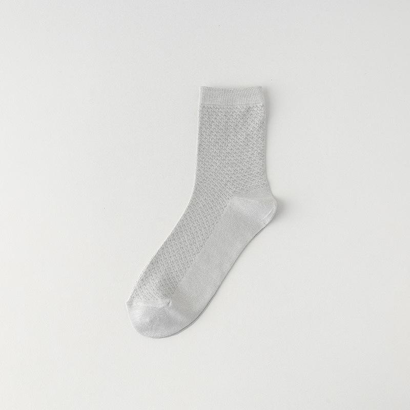 Men's Bamboo Fiber Antibacterial Mid-Tube Socks - Breathable, Deodorant, Sweat-Absorbent, Thin, Solid Color