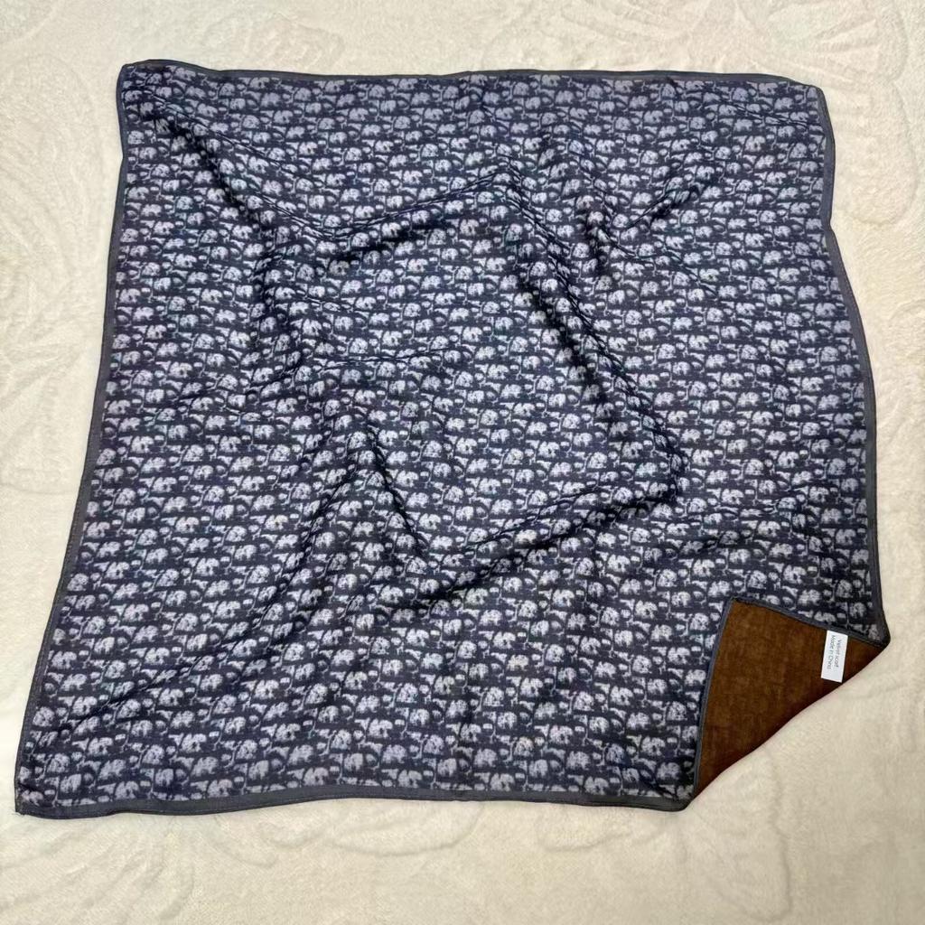 68x68cm Floral Velvet Scarf for Women Lightweight Square Scarves Elegant Spring/Summer Fashion Shawl Neckerchief Luxury