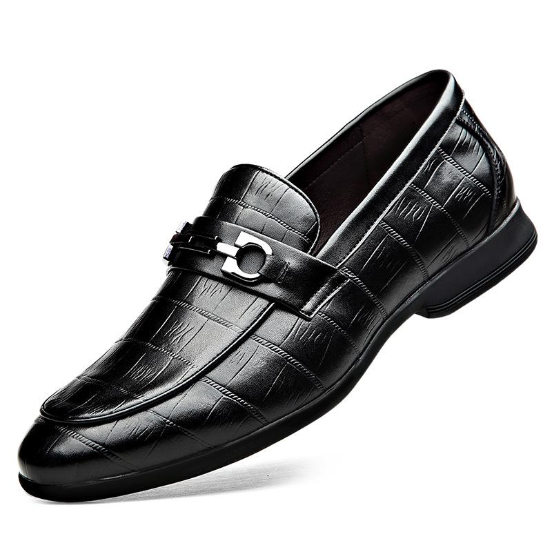 Men s Embossed Cowhide Slip-on Shoes: Comfortable, Trendy, Lightweight Driving Shoes with Soft Sole 44 чёрный