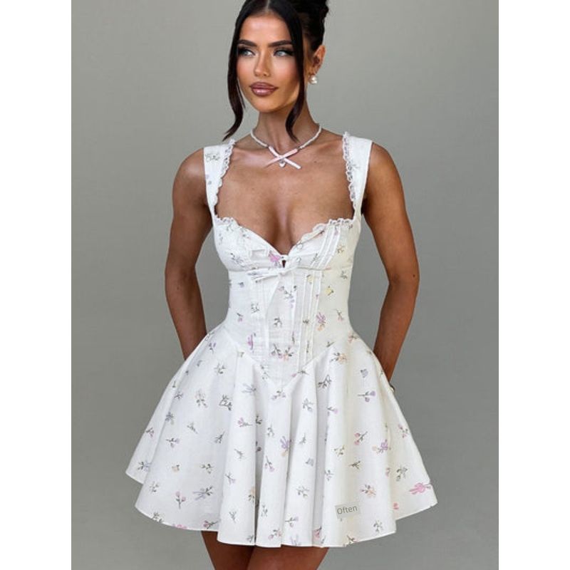 Moonlight Dance French Style First Date Pure Desire Style Sweet Girl Lace Edge Suspender Skirt Waist-Tight Slim Looking Short a Words Dress