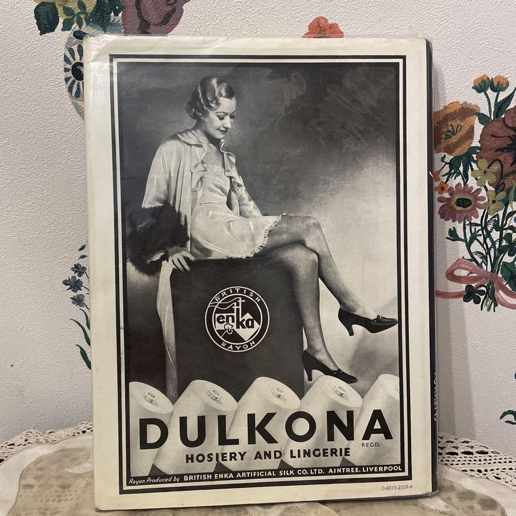[USED] Vintage FASHION Illustrated 1920-1950 Books