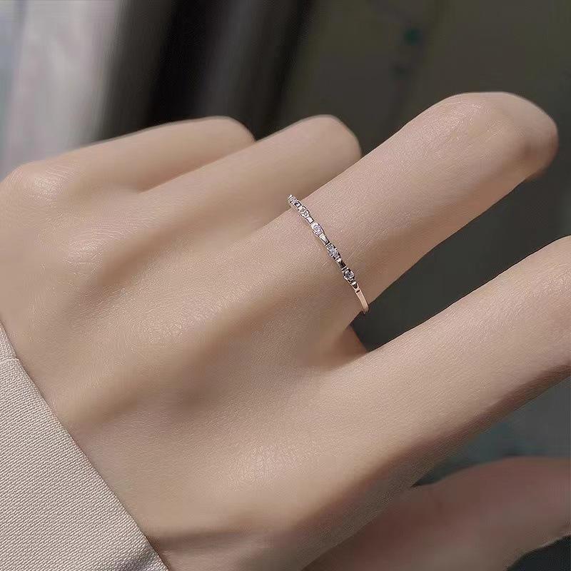Korean Style Women's Open Ring with Drilled Holes - Elegant, Versatile, and Fashionable Personalized Accessory