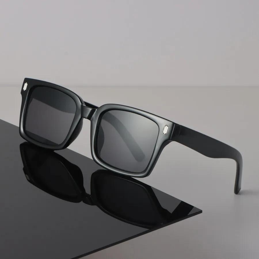 Designové čtvercové sluneční brýle Dámské Pánské Vintage Černé Sluneční brýle Módní Osobnost Brýle Zrcadlová čočka Sexy Značka