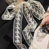 Bordado Cinta Larga Y Accesorios de Cinturón Bufanda de Encaje Francés Verano Hueco Floral Bufandas de Cinta Larga Lazo para el Pelo Snood Diadema