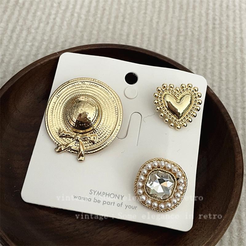 Vintage Distressed Brooch Set: Coco Style Corsage Pin Collection