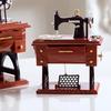 Sewing Machine Shape Mini Music Box Vintage Wind-up Sewing Machine Music Box Clockwork Type Music Case For Home Ornament