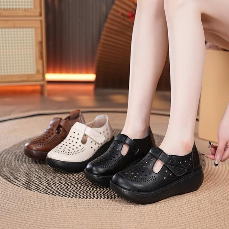 Summer new thick-soled buckle hole large-size women's sandals thick-soled hollow sandals soft leather retro women's sandals