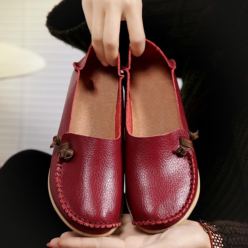 Women's Leather Shoes Flat Bottom Ladies Casual Mom Shoes Soft Loafers Women's Shallow Summer Comfort Flats Nursing Shoes Female