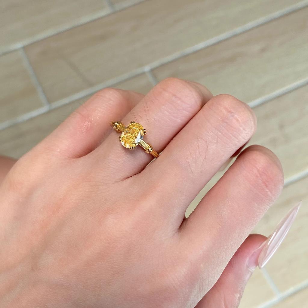 Fashion Knot Design Bright Ice Flower Cut Pigeon Egg Yellow Diamond Ring Ins Wind Exquisite High Sense Open Female Ring