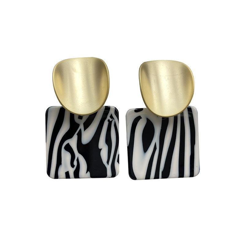 New 111 silver needle personalized design plaid earrings women's, European and American exaggerated geometric square earrings temperament earrings