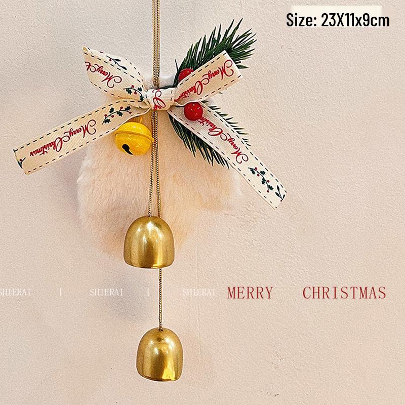 Imitation Noble Mini Christmas Wreath Car Ornament: Festive Window Display Pendant