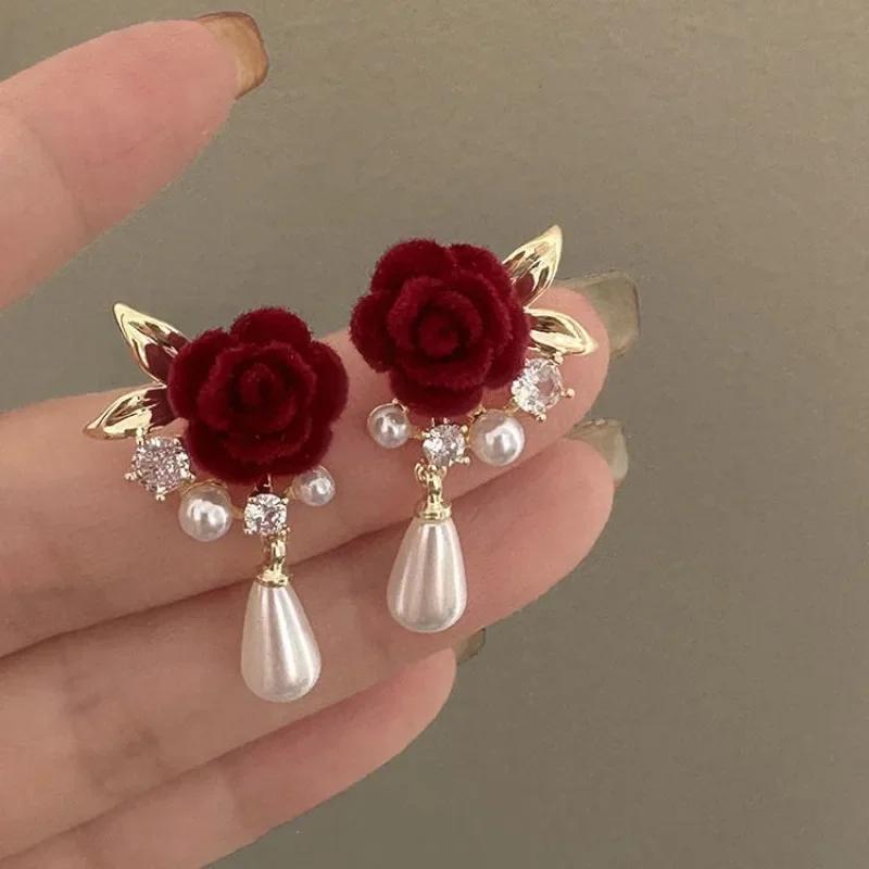 2025 New Wine Red Velvet Rose Pearl Earrings for Women Vintage Red Rose Elegant High-end Studs Earrings Jewelry Accessories
