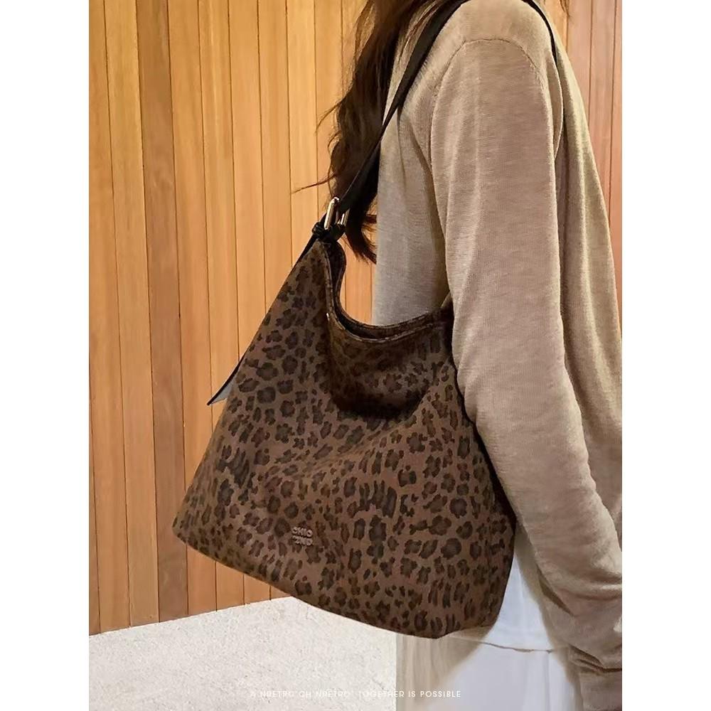 Ielgy Autumn Winter Tote Bag Retro Leopard Print Canvas Shoulder Messenger Bag