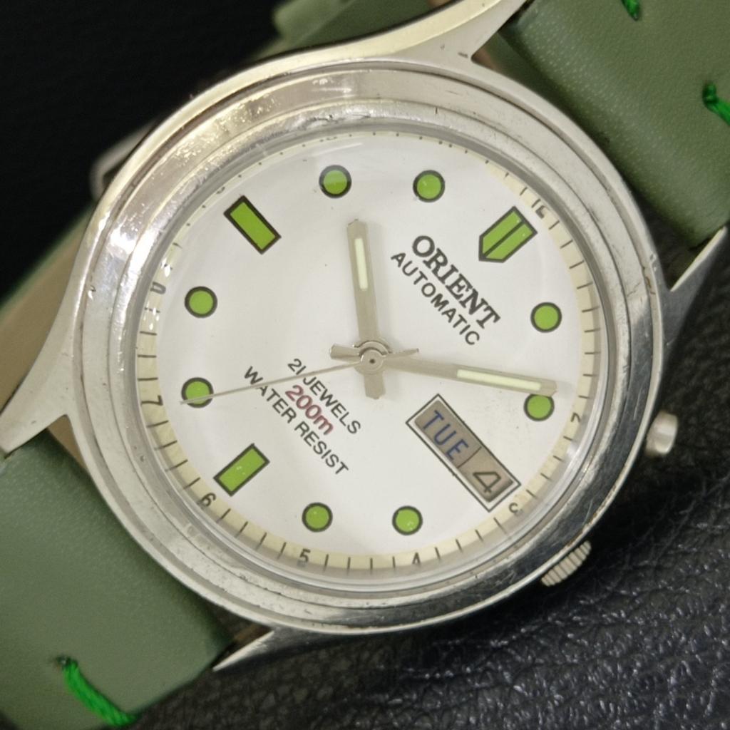 

ВИНТАЖНЫЕ МУЖСКИЕ ЧАСЫ ORIENT AUTOMATIC 46943 ЯПОНИЯ С БЕЛЫМ ЦИФЕРБЛАТОМ a700641-5 R204-a700641