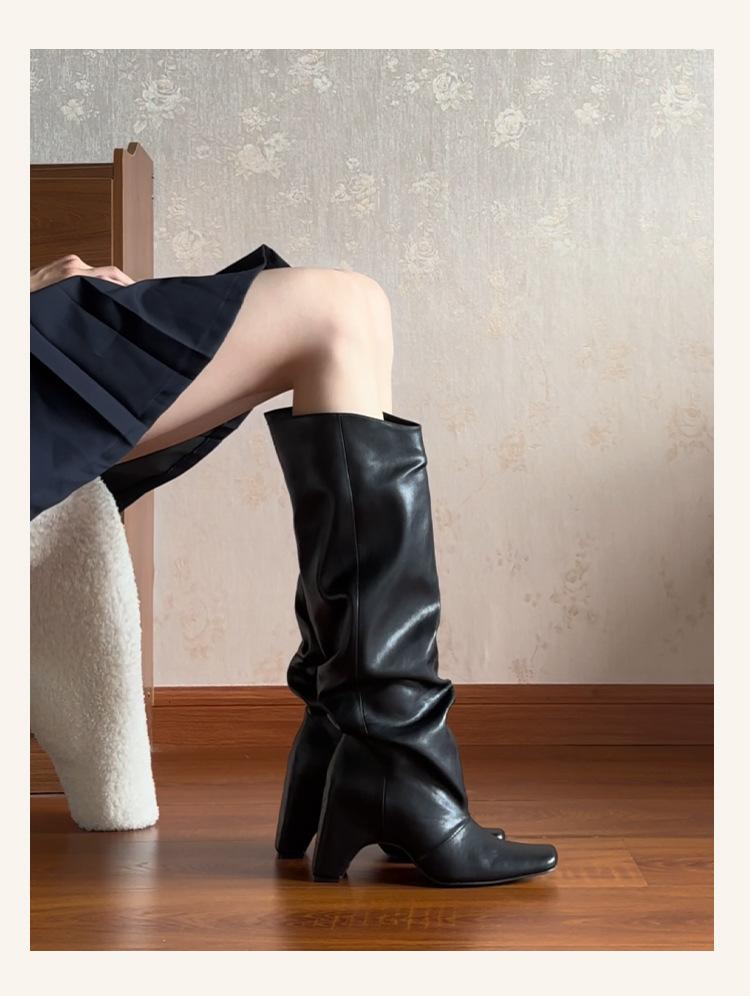 

Square head versatile small man height increasing pleated stacking boots long boots 2025 new retro suede thick heel knight boots 40 чорний