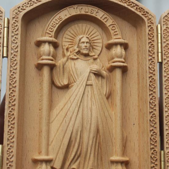 Hölzerne Jesus-Statue Handgefertigtes Mini-Triptychon Himmel Christliche Dekoration Religiöses Geschenk für Zuhause Büro Kirche Schule Dekoration