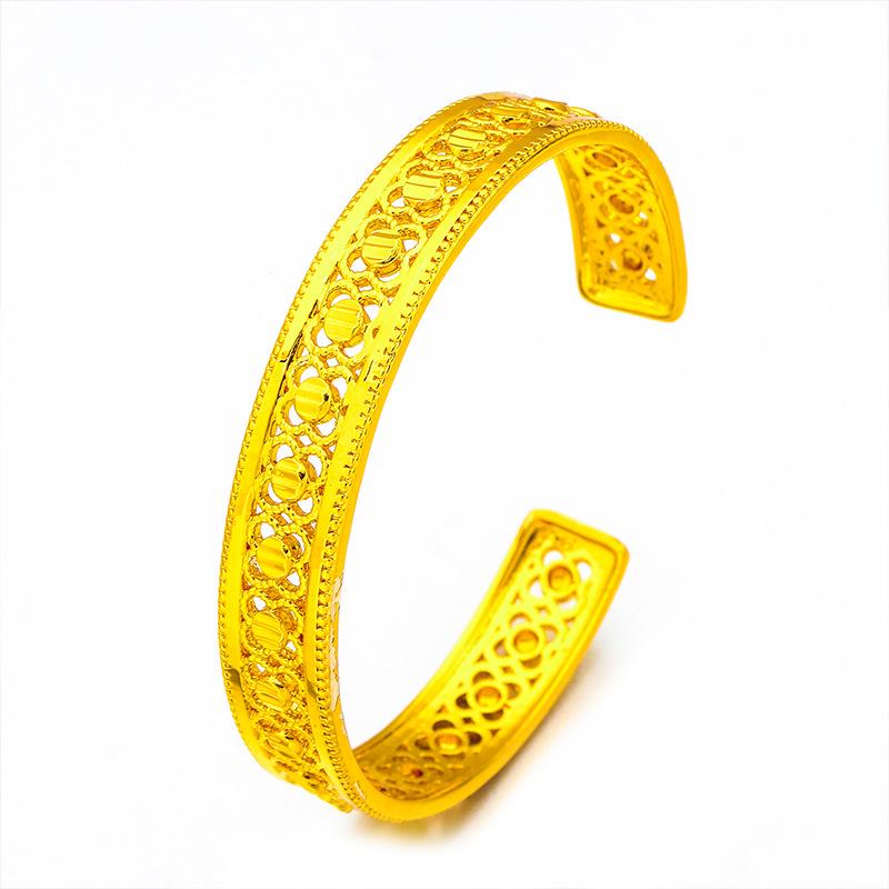 Vietnam Sand Gold Women's Open Leaf Rhombus Bracelet