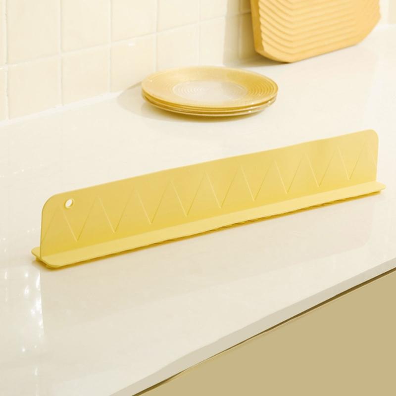 Multifuntional Kitchen and Bathtubs Silicone Splashs Guard Protects Surfaces from Water and Oil Splashs for Kitchen Use