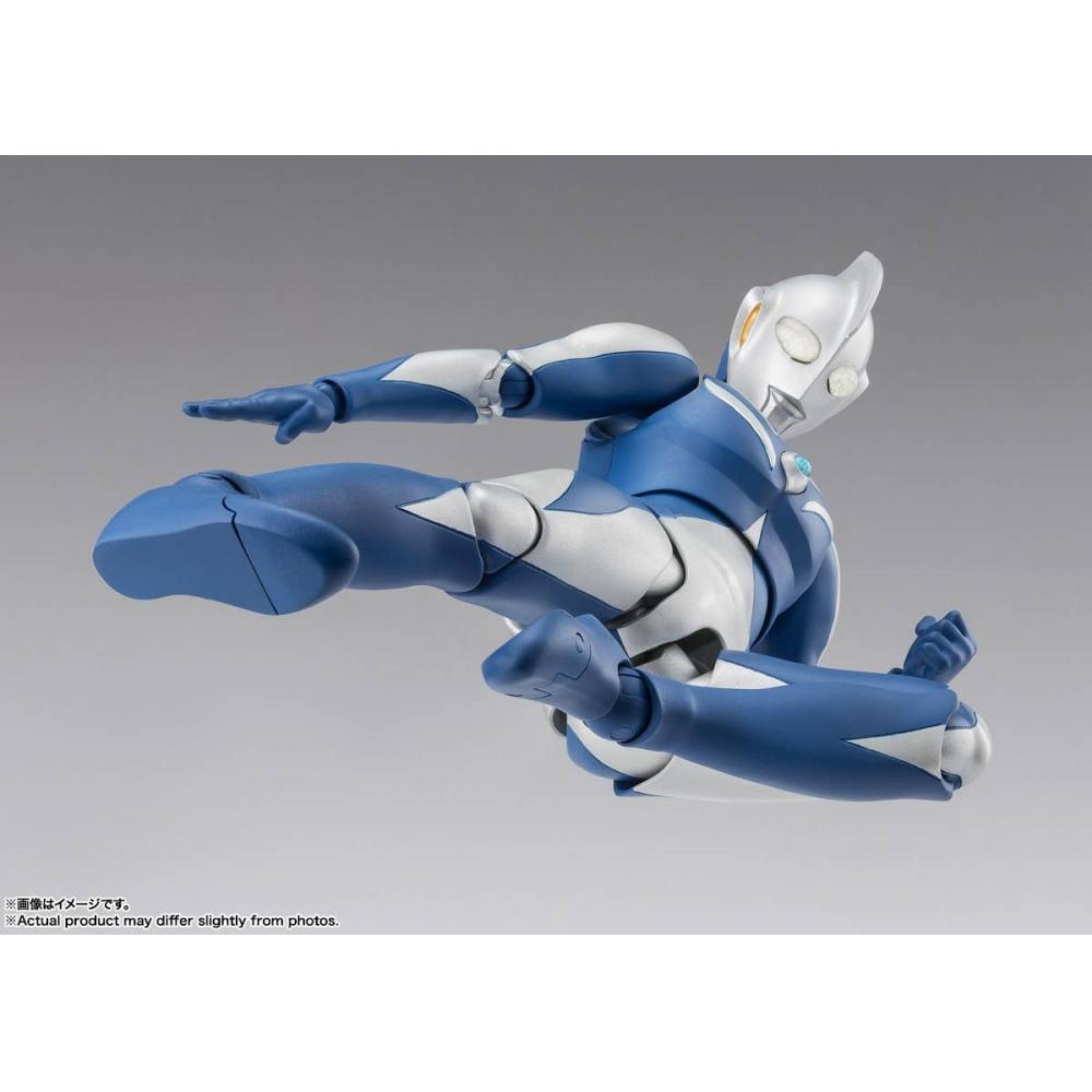 Ultraman S.h.figuarts Ultraman Cosmos Luna Mode