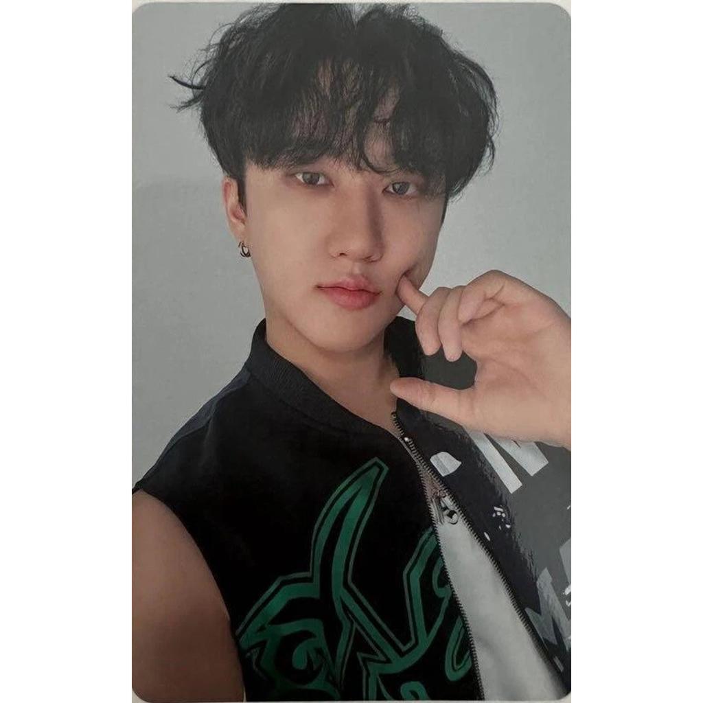 STRAY KIDS Social Path STANDARD A B ver. FC ver. OFFICIAL PHOTO CARD STICKER