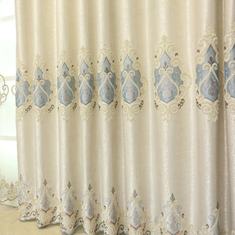 Lusso Chenille Ricamo 3D Corona Trattamenti Finestra Europei Reali Tende Oscuranti Soggiorno & Camera da Letto Arredamento Casa