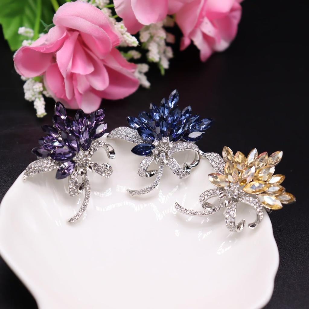 Rhinestone Glitrende Diamant Blomst Nydelig Bryst Perfekt for Inngangsgaver til Gaveeske Inkludert Brosje, Corsage, Dekorasjon, Bryllup, Seremonier,
