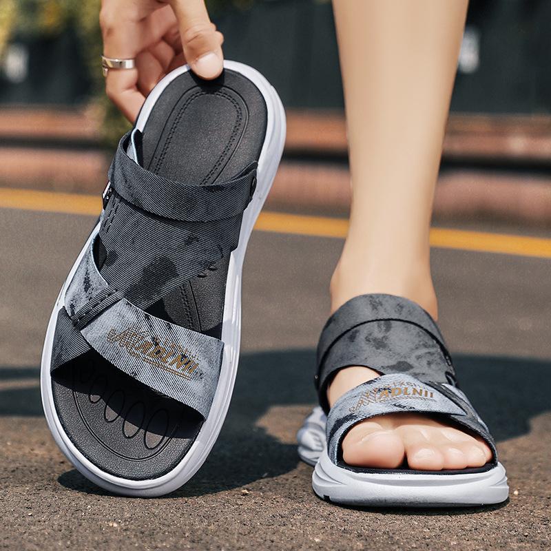 2025 new summer men's cool slippers two wear breathable trend fashion versatile soft sole casual hollow beach shoes