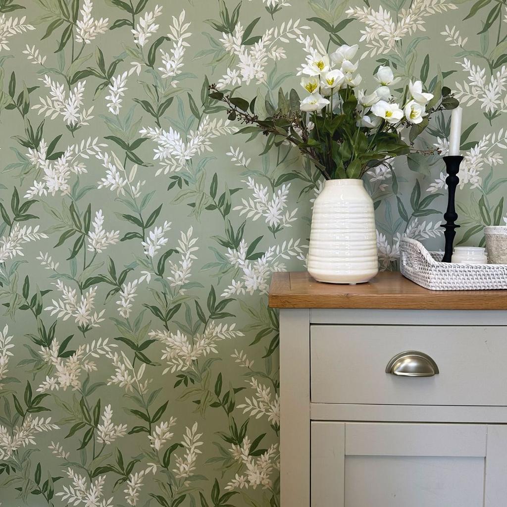 Belgravia Olivia Floral Wallpaper