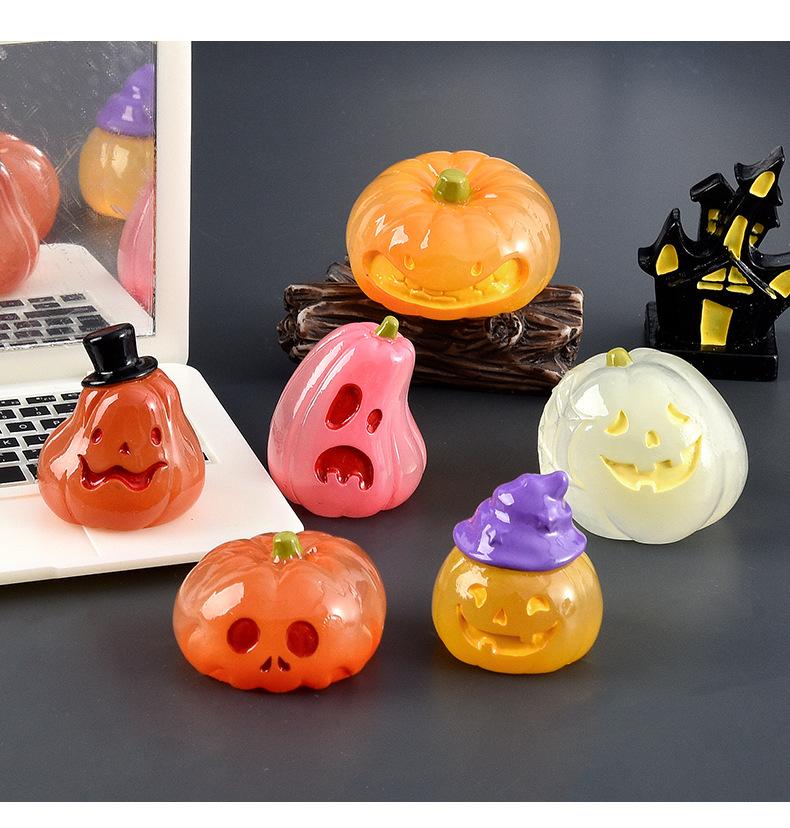 10/20/50Pcs Halloween 3D Luminous Pumpkin At Night Action Figure Mini Micro Landscape Miniatures Halloween Decoration Gifts