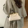 Modische Damenhandtasche beliebt koreanische Version tragbare Schalentasche neue geprägte Kettenhandtasche koreanischer Temperament-Umhängetasche