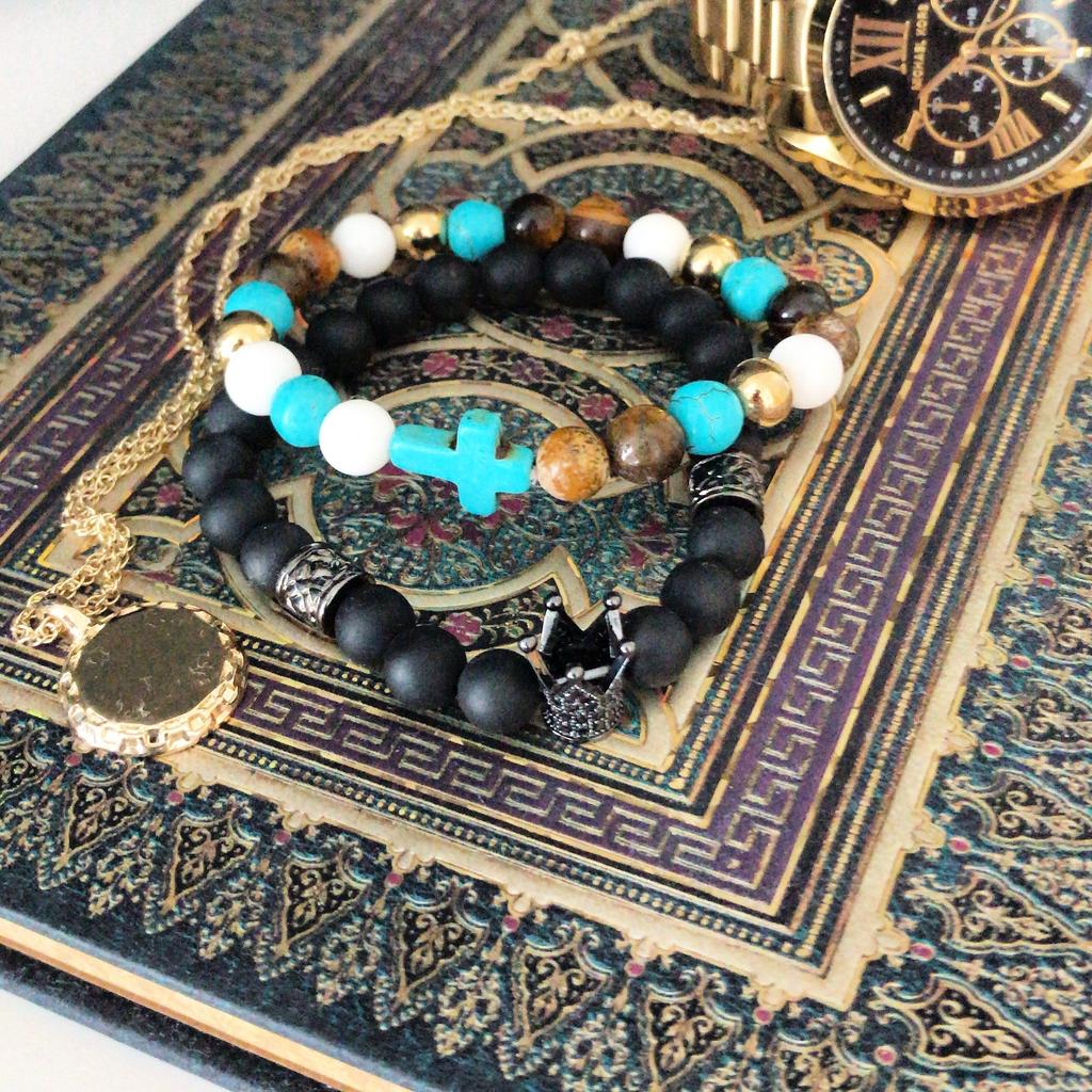 Turquoise Stretch Beaded Bracelet With Cross