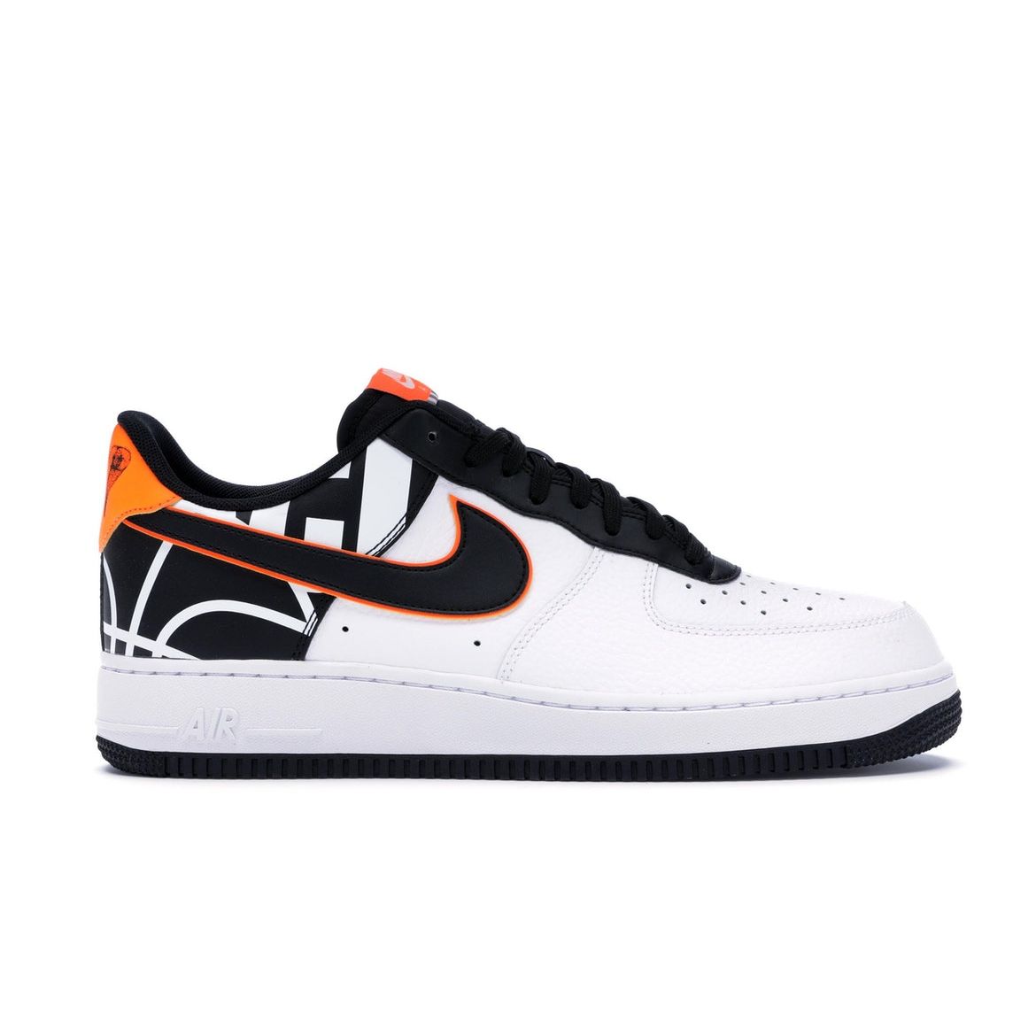 

Мужские кроссовки Nike Air Force 1 07 LV8 белые черные 823511-104