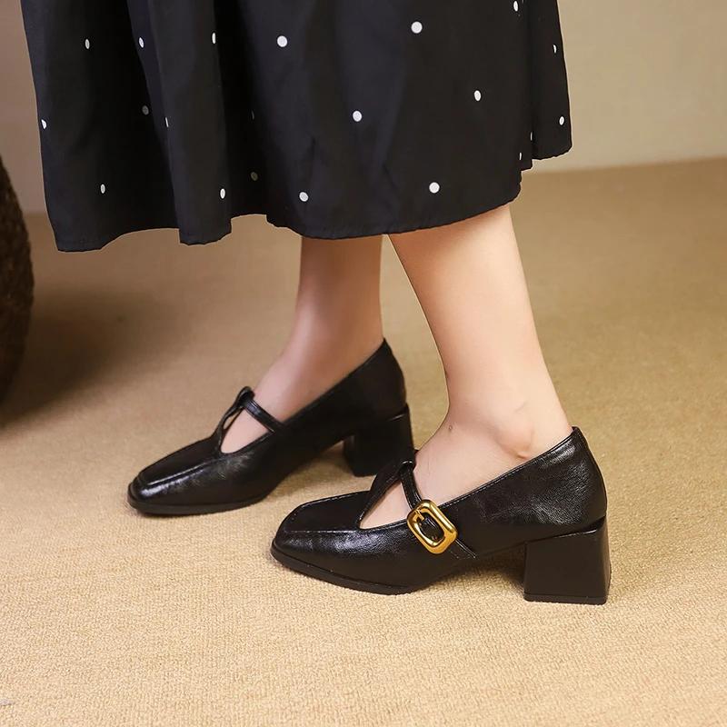 Mode Damen Schuhe Schnallenriemen Damen High Heels Eckige Zehenpartie Büro und Karriere Neue Eckige Zehenpartie Heels Damen