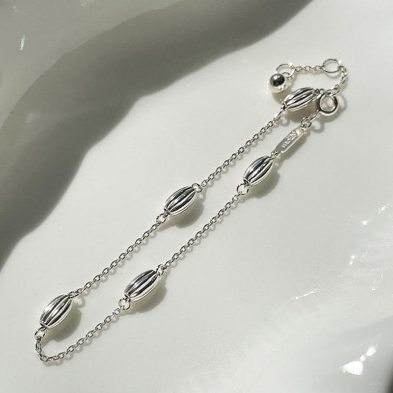 

melliv shelline bracelet_mvb24 single option