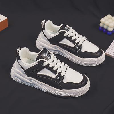 Zwart-witte damesschoenen boardschoenen lente en herfst nieuwe platform witte schoenen Ins veelzijdig niche dames witte schoenen