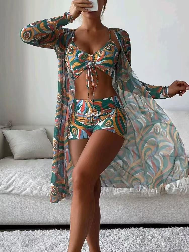 Trendy Floral Three-Piece Women's Bikini Set for Beach Vacation
