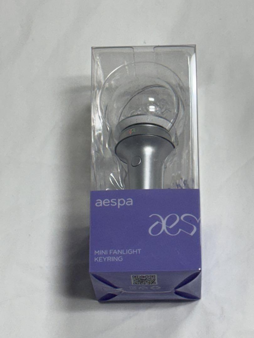 

[USED] aespa mini penlight fanlight key ring key holder