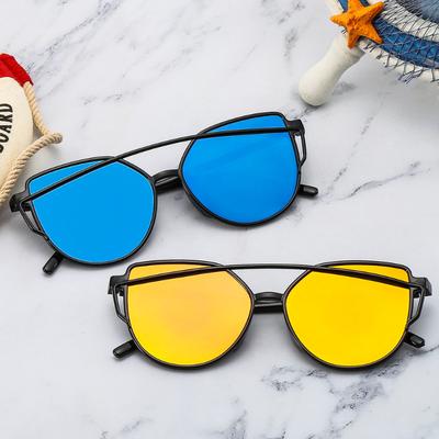 New Women Trendy Sunglasses Vintage Women Cat Eye Sun Glasses Luxurious Men Fashion Brand Designer Eyewear Uv400