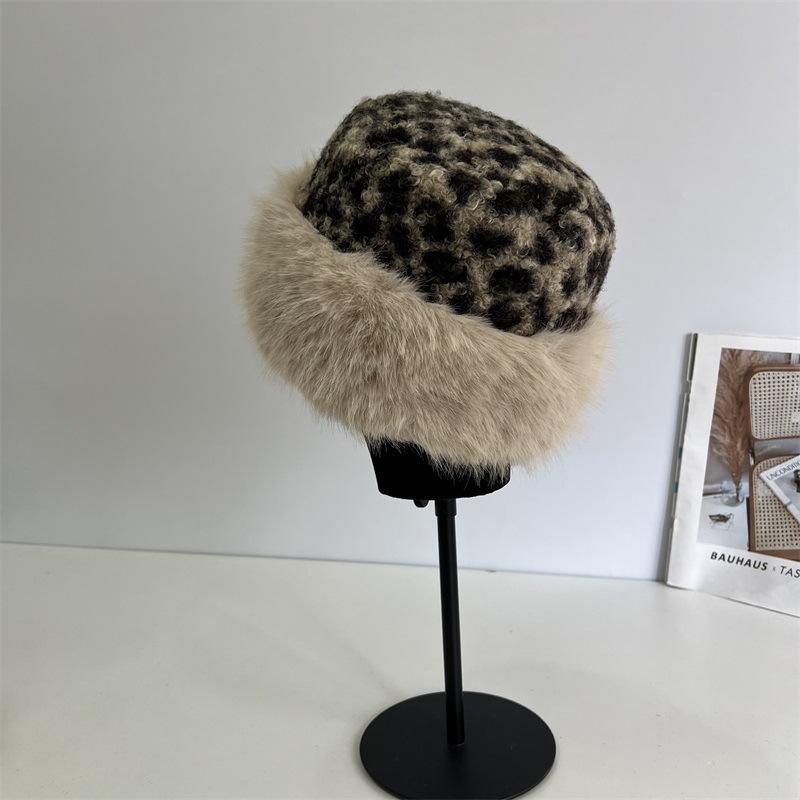 

Новая теплая плюшевая шапка-панама с леопардовым принтом, осенне-зимняя шапка-ведро, утолщенная шапка для головы, теплая защита для ушей, монгольская шапка M（56-58cm） светло-зеленый