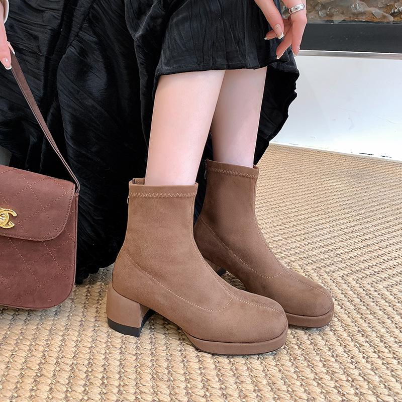 Spot second hair high-heeled short boots women's 2025 new spring and autumn elastic boots suede round head waterproof table thick heel thin boots
