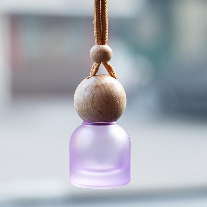 1 Stück Bunte mattierte Glasflasche Behälter 11 ml Leere Auto-Parfümflasche Aromatherapie-Flasche Auto-Anhänger Dekoration