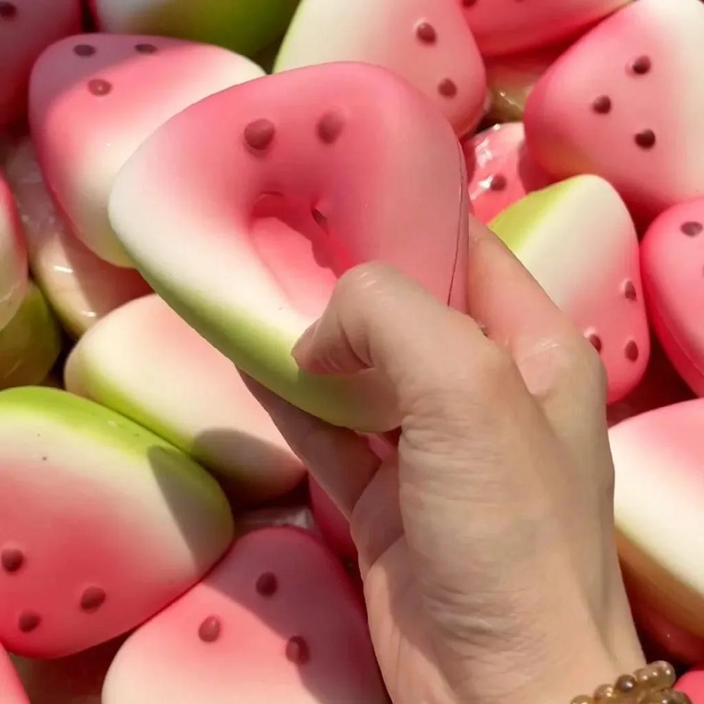 Anti-stress Squishy Watermelon Decompression Soft Ice Skin Slow Rebound Decompression Squishy Stress Reliever Squeeze Gift