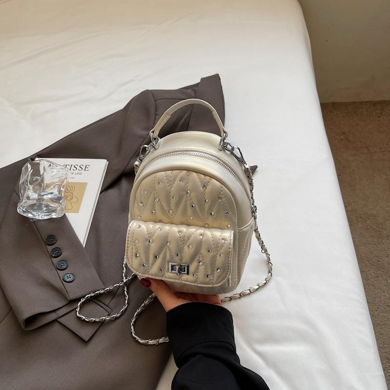 Korean Version of Fashion Portable Small Bag Women 2025 New High-value Chain Backpack Crossbody Casual Bag Women