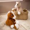 Cartoon Pferd Plüschpuppe Sitzende Pose Großäugiges Pferd Plüschtier Realistisches Flauschiges Stofftier Jahr des Pferdes Maskottchen und Geschenk