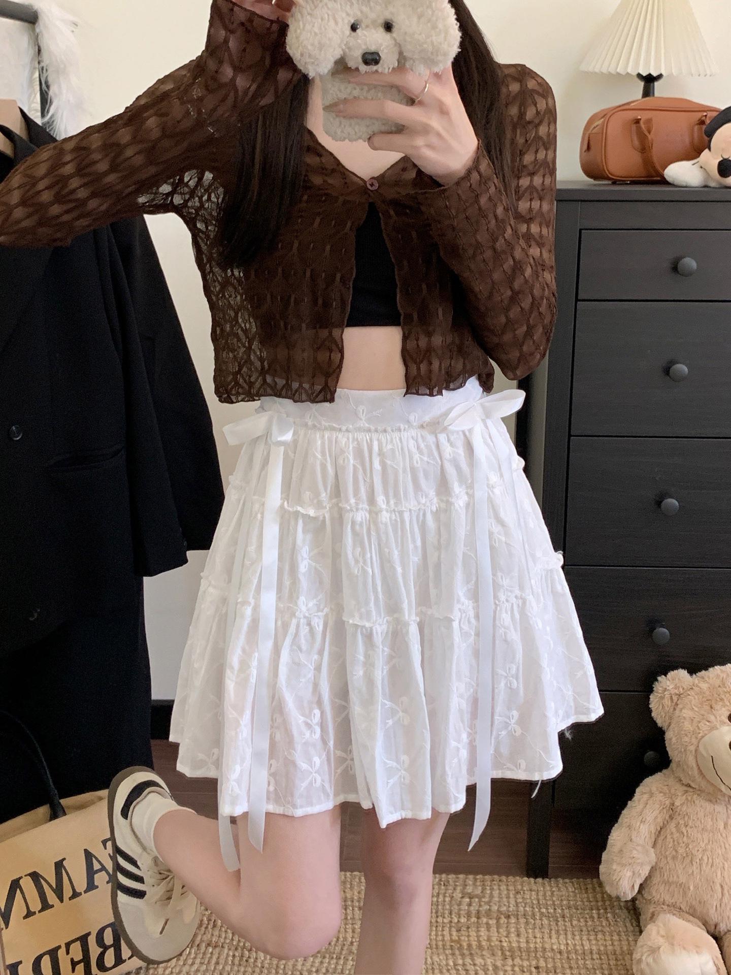 

Plus Size Korean Style Bow Tie Lace-Up Women s White Short Skirt - Sweet & Versatile Summer Fashion 4XL (180-200 lbs)
