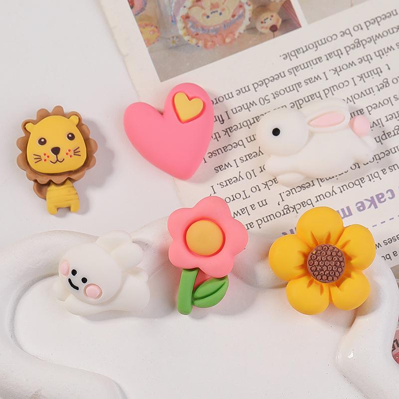 DIY Resin Cartoon Bunny & Flower Heart 3D Stickers for Phone Cases & Cups