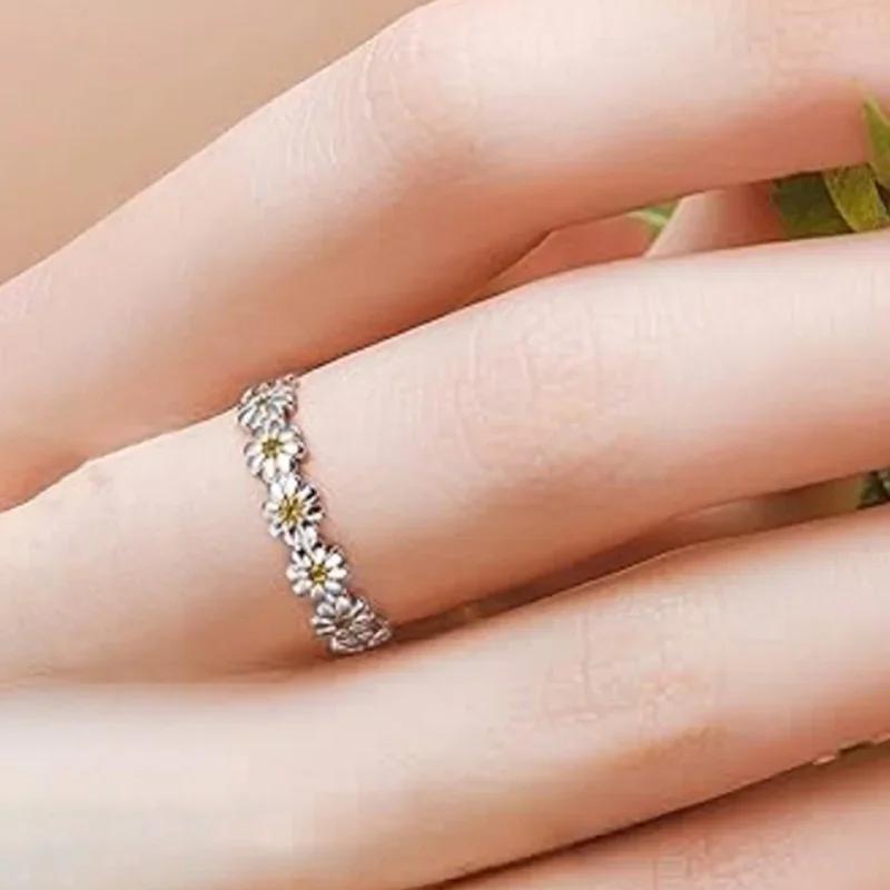CAOSHI Aesthetic Daisy Flower Design Ring for Women 925 Sterling Silver Elegant Luxury Jewelry High-end Eternity Wedding Jewelry