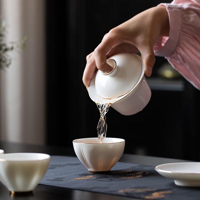 Haorhua White Porcelain Tea Set